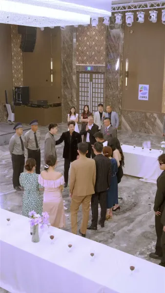 （พากย์ไทย）ลูก บ้านเราไม่ได้จนจริงๆ