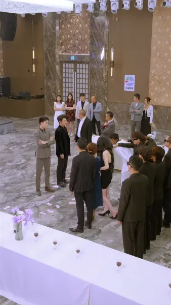 （พากย์ไทย）ลูก บ้านเราไม่ได้จนจริงๆ