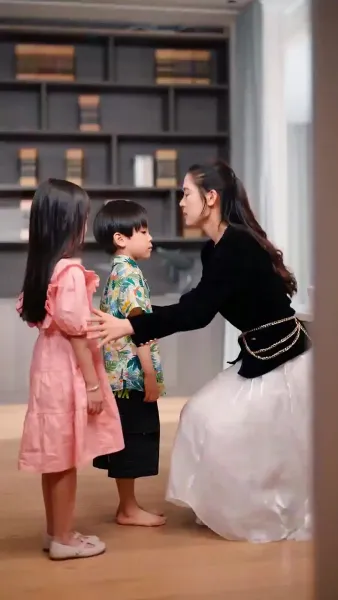 คุณแม่แฝดสี่ป่วนคุณอดีตสามี