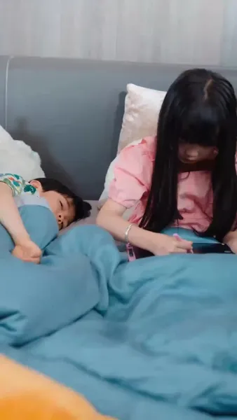 คุณแม่แฝดสี่ป่วนคุณอดีตสามี