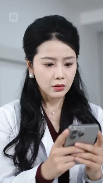 แผนร้ายสั่งปลดนายหมอเทวดา