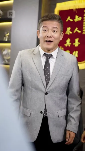 แผนร้ายสั่งปลดนายหมอเทวดา