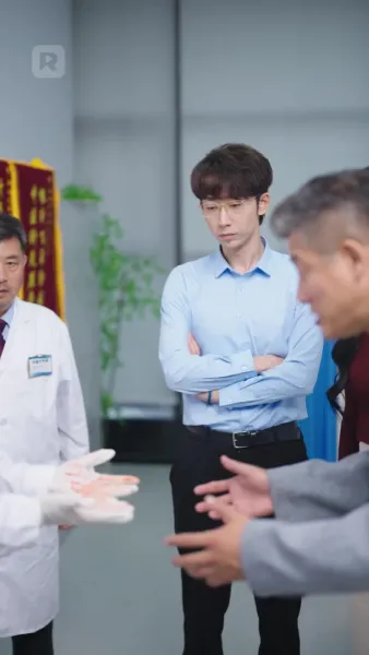 แผนร้ายสั่งปลดนายหมอเทวดา