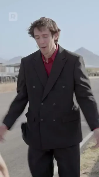 (พากย์) มหาเศรษฐีผู้หลบซ่อนบนฟากฟ้า