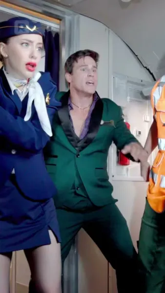 (พากย์) มหาเศรษฐีผู้หลบซ่อนบนฟากฟ้า