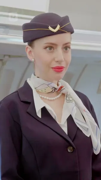 (พากย์) มหาเศรษฐีผู้หลบซ่อนบนฟากฟ้า