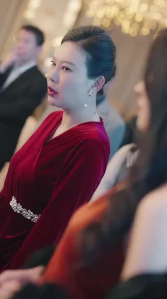 เธอคนเดิม ที่กลับมาแก้แค้น