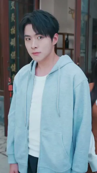 ผมเลเวล 10000 แต่ข้างนอกแค่ 30