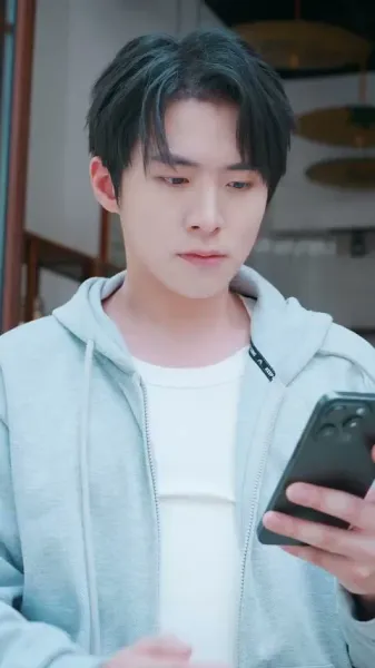 ผมเลเวล 10000 แต่ข้างนอกแค่ 30