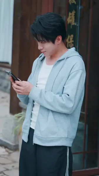 ผมเลเวล 10000 แต่ข้างนอกแค่ 30