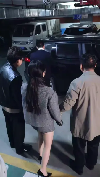 รอคุณตลอดเวลา