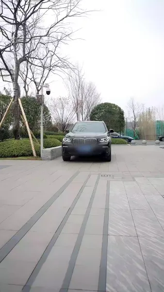 รอคุณตลอดเวลา