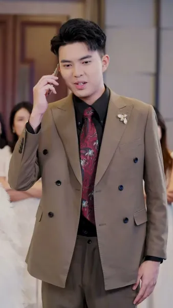 ผมไม่ใช่แค่หมอมหัศจรรย์ แต่ยังเป็นพระเจ้า