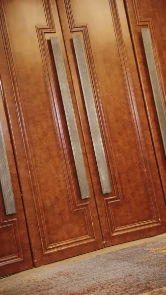 ผมไม่ใช่แค่หมอมหัศจรรย์ แต่ยังเป็นพระเจ้า