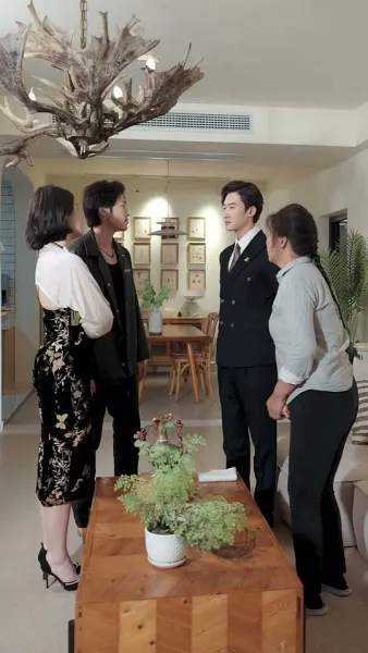 ผมไม่ใช่แค่หมอมหัศจรรย์ แต่ยังเป็นพระเจ้า