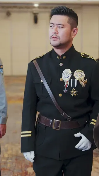 ผมไม่ใช่แค่หมอมหัศจรรย์ แต่ยังเป็นพระเจ้า