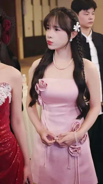 ผมไม่ใช่แค่หมอมหัศจรรย์ แต่ยังเป็นพระเจ้า