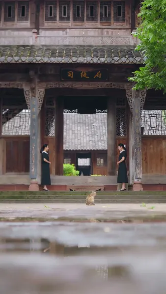 พันธนาการรักแห่งแสงจันทร์