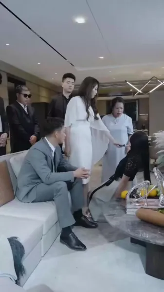 เกิดใหม่เพื่อล้างแค้น