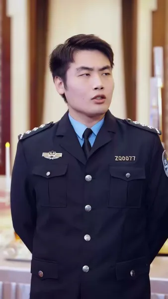 ฮีโร่ ที่ถูกดูหมิ่น(พากย์เสียง)