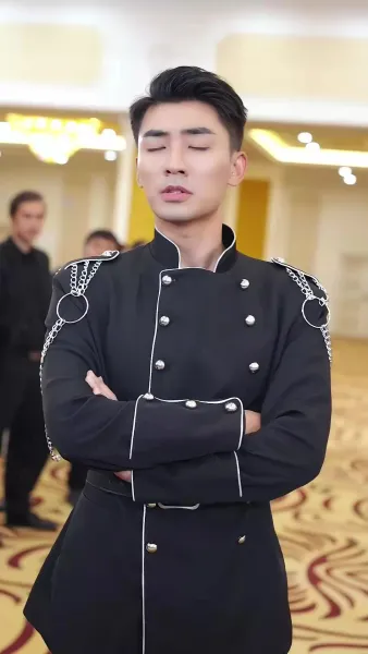 ฮีโร่ ที่ถูกดูหมิ่น(พากย์เสียง)