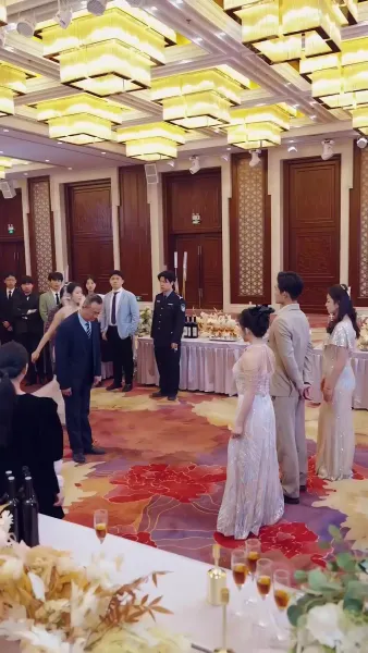 ฮีโร่ ที่ถูกดูหมิ่น(พากย์เสียง)