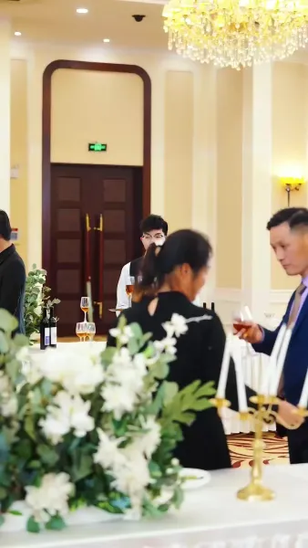 ฮีโร่ ที่ถูกดูหมิ่น(พากย์เสียง)