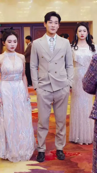 ฮีโร่ ที่ถูกดูหมิ่น(พากย์เสียง)