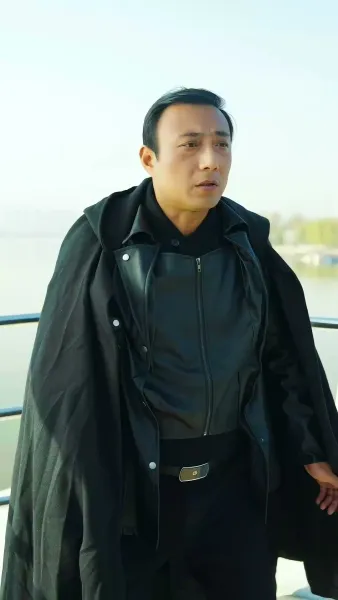 ฮีโร่ ที่ถูกดูหมิ่น(พากย์เสียง)