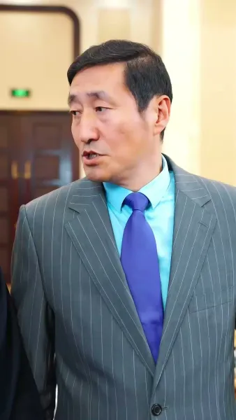 ฮีโร่ ที่ถูกดูหมิ่น(พากย์เสียง)