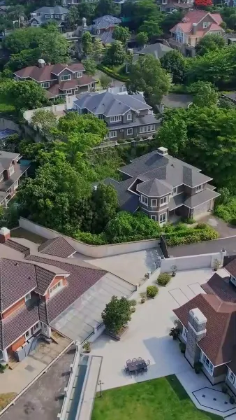 วิวาห์ฟ้าแล่บ กับรักแรก