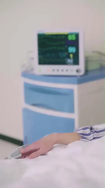 หยดน้ำตาบนหมอนของฉัน