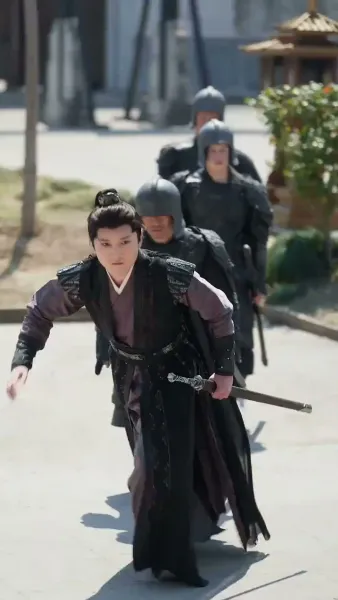 หยกขังรัก