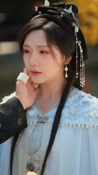 หยกขังรัก