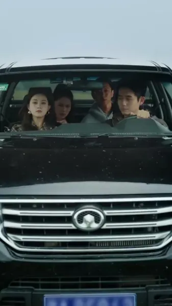 รักกลางพายุทราย