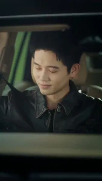 รักกลางพายุทราย