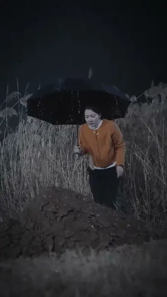 แม่สองหนี้