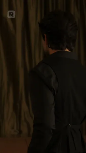 พันธนาการหัวใจในเงามืด