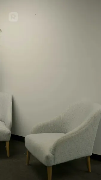 พันธนาการหัวใจในเงามืด