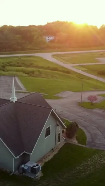 พันธนาการหัวใจในเงามืด