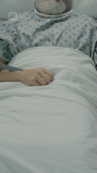 พันธนาการหัวใจในเงามืด