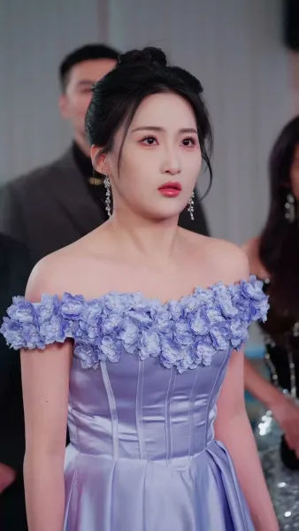 หลังจากหย่าร้าง เธอก็ทำให้ทั่วโลกตะลึง