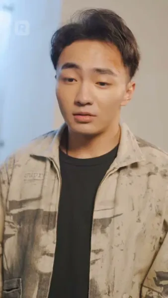 พี่ชายห้าคนใหญ่หลวง