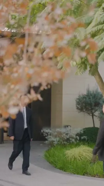 พี่ชายห้าคนใหญ่หลวง