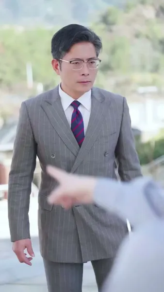 พ่อเลี้ยงฉลาดและไม่ยอมให้คนล้อเล่น