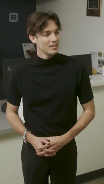 กอดกลางเงามืด