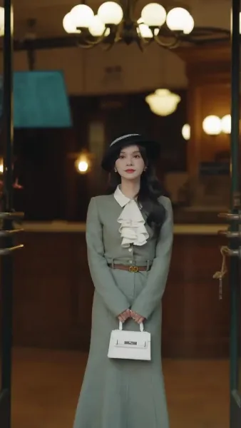 ความรักใต้แสงจันทรา