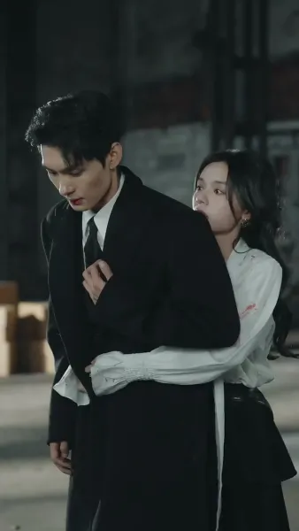 ความรักใต้แสงจันทรา