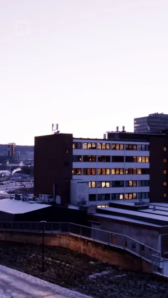 ตกหลุมรักเพื่อนสนิทพ่อ