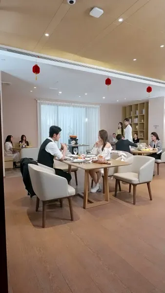 ดวงจันทร์ในหัวใจฉัน เธอไม่เห็น